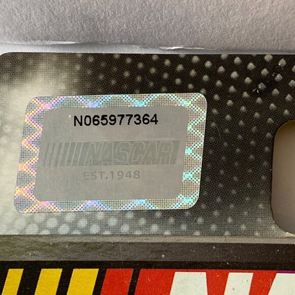 Dale Earnhardt Jr. #88 NASCAR Authentics Diecast Car 3+ Years Collectible Toy - Picture 6 of 7